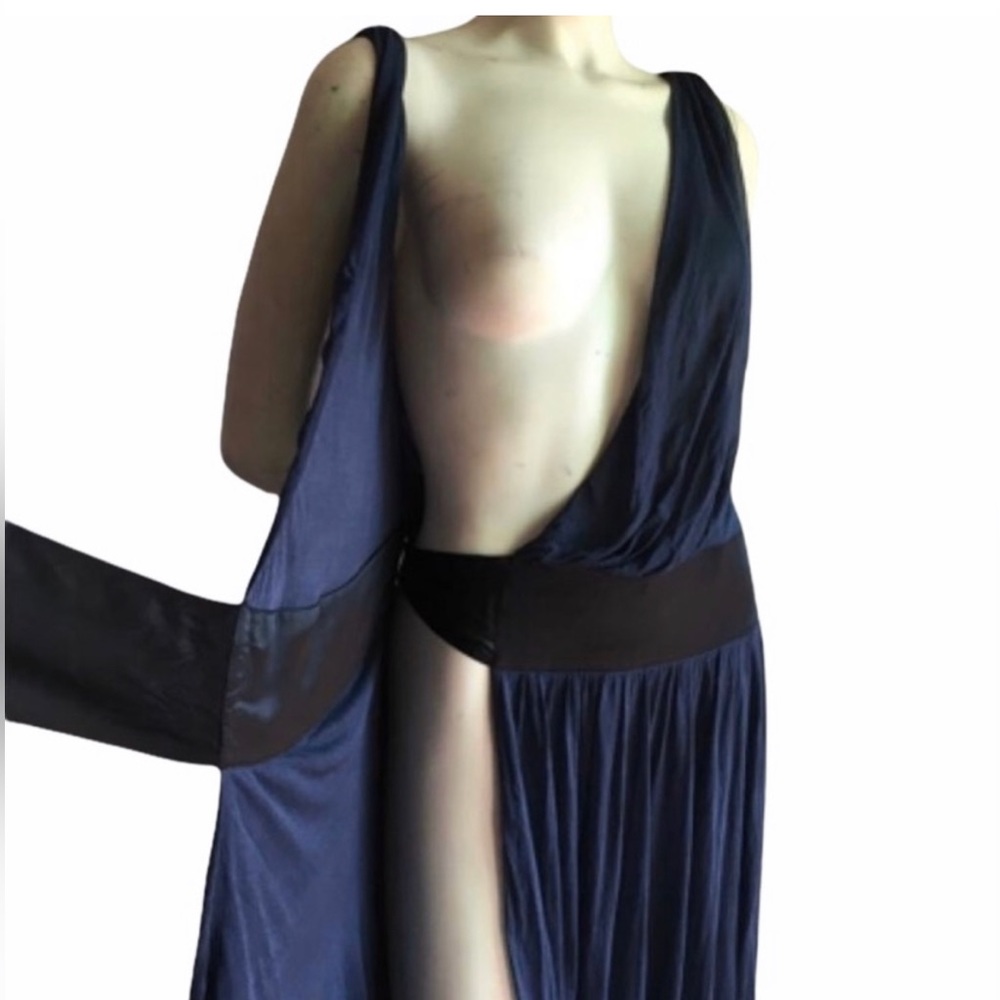 Rare DIANE VON FURSTENBERG Lorelei Silk
Wrap Dress 8 - Picture 4 of 4